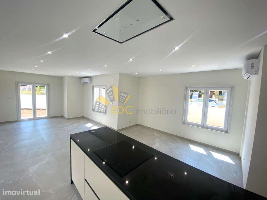 OFERTA ESCRITURA NOTARIAL| Moradia T3+1 | Construção Nova | Localiz...-12