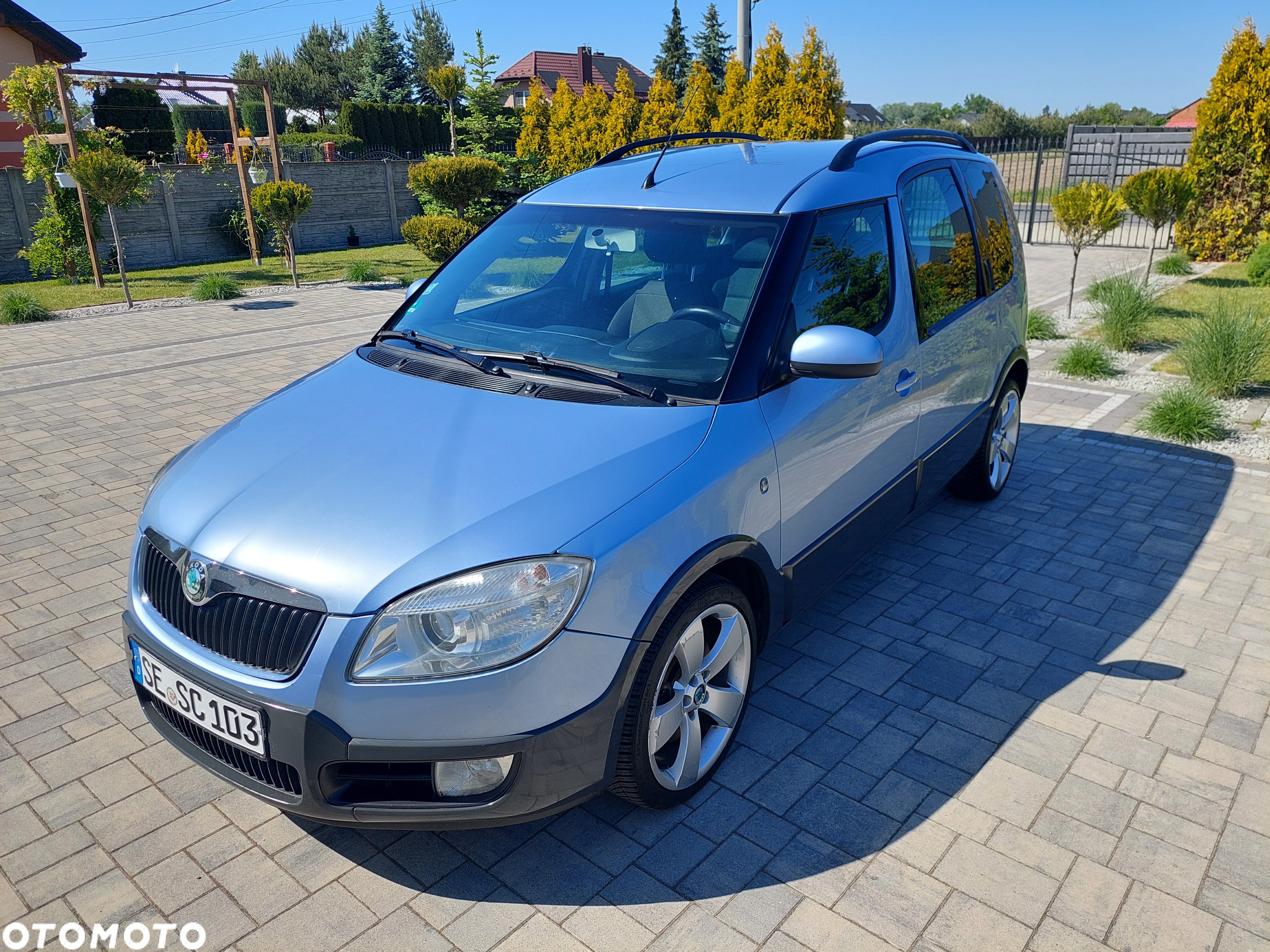 Skoda Roomster 1.6 16V Scout PLUS EDITION - 1