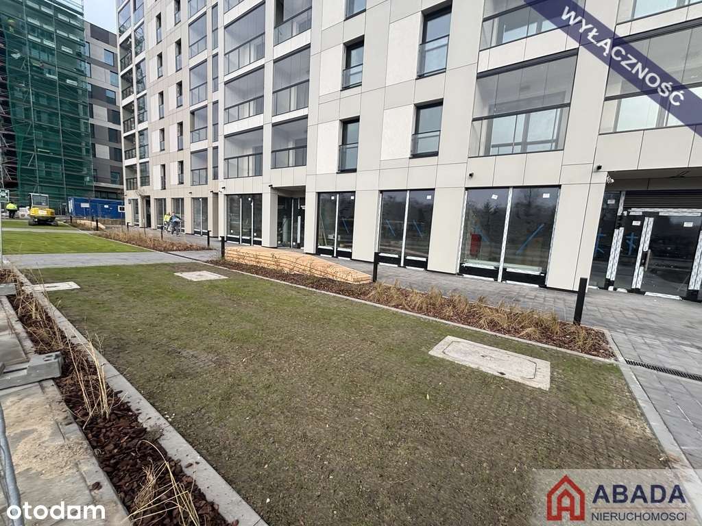 ostatni lokal, wielkie witryny od ulicy, 2xparking-9