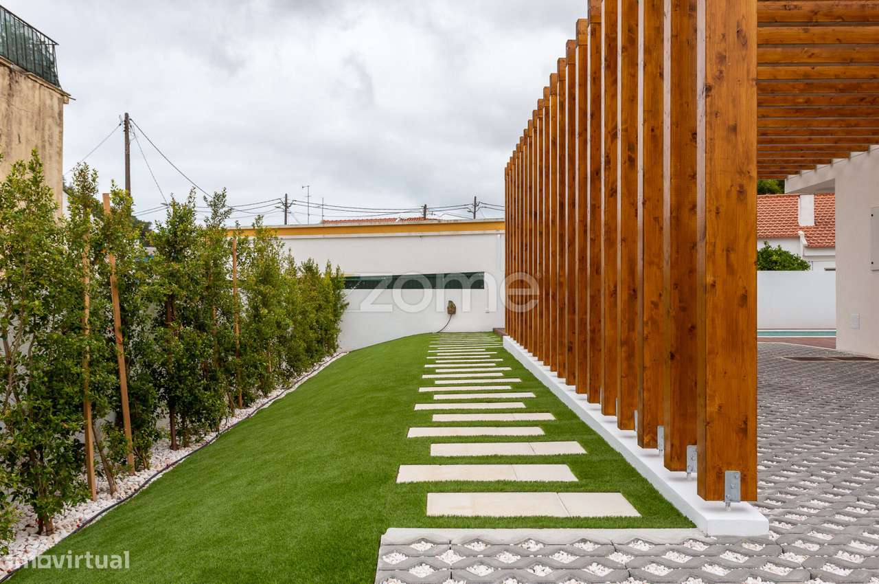 Moradias geminadas a 500 metros do Castelo de Sesimbra. - Grande imagem: 4/39