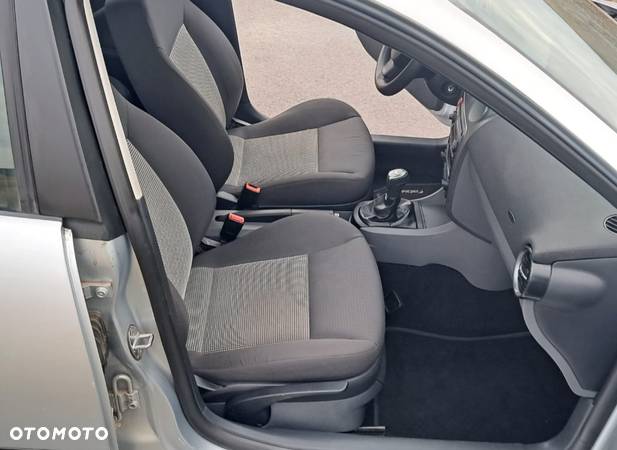 Seat Ibiza 1.4 16V Stella - 20