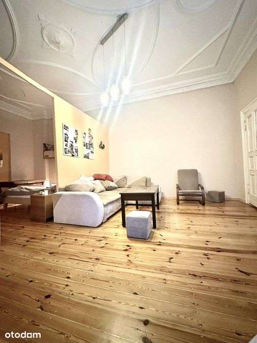 Mieszkanie w samym centrum miasta z widokiem na Aleję Fontann-7