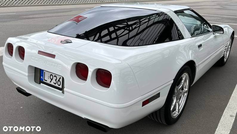 Chevrolet Corvette 5.7 - 11