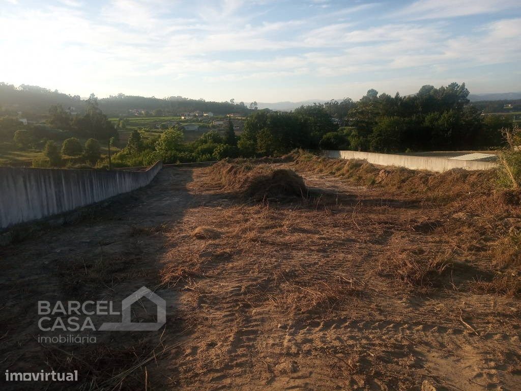 Terreno de construção em Midões - Barcelos