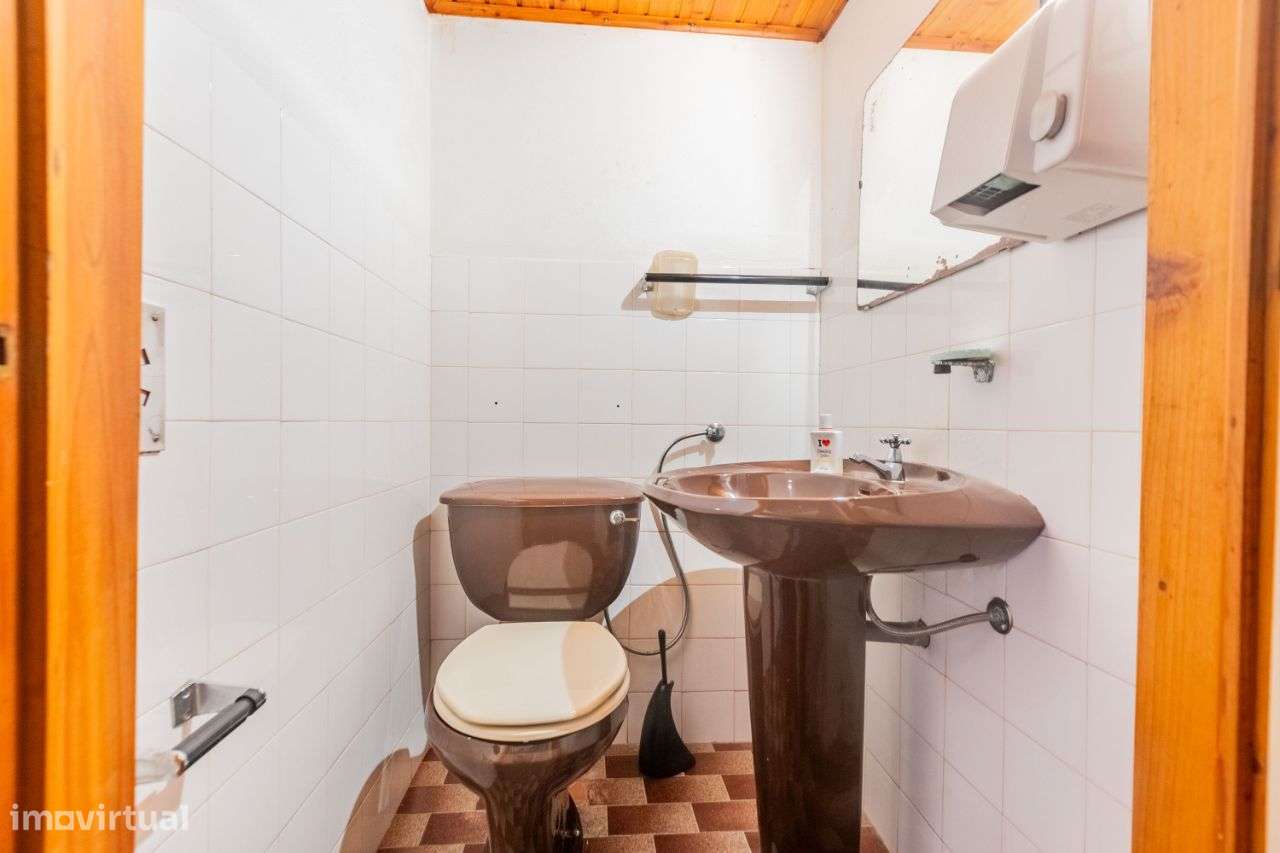 Moradia Geminada 4 quartos em São Pedro - Grande imagem: 3/23