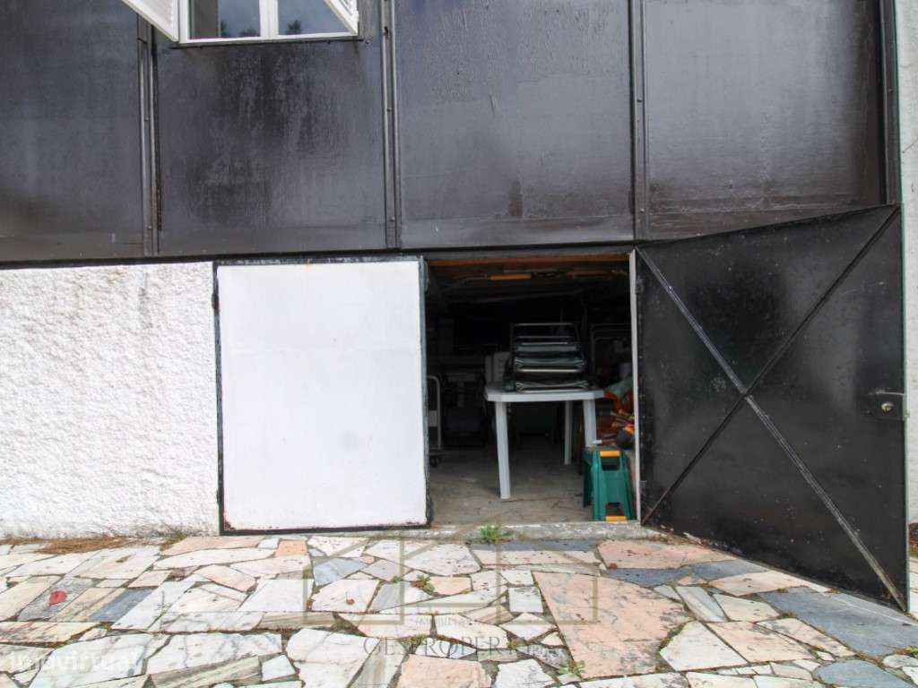 Casa de Madeira, em lote com 400m2, na Lagoa de Albufeira - Sesimbra-30