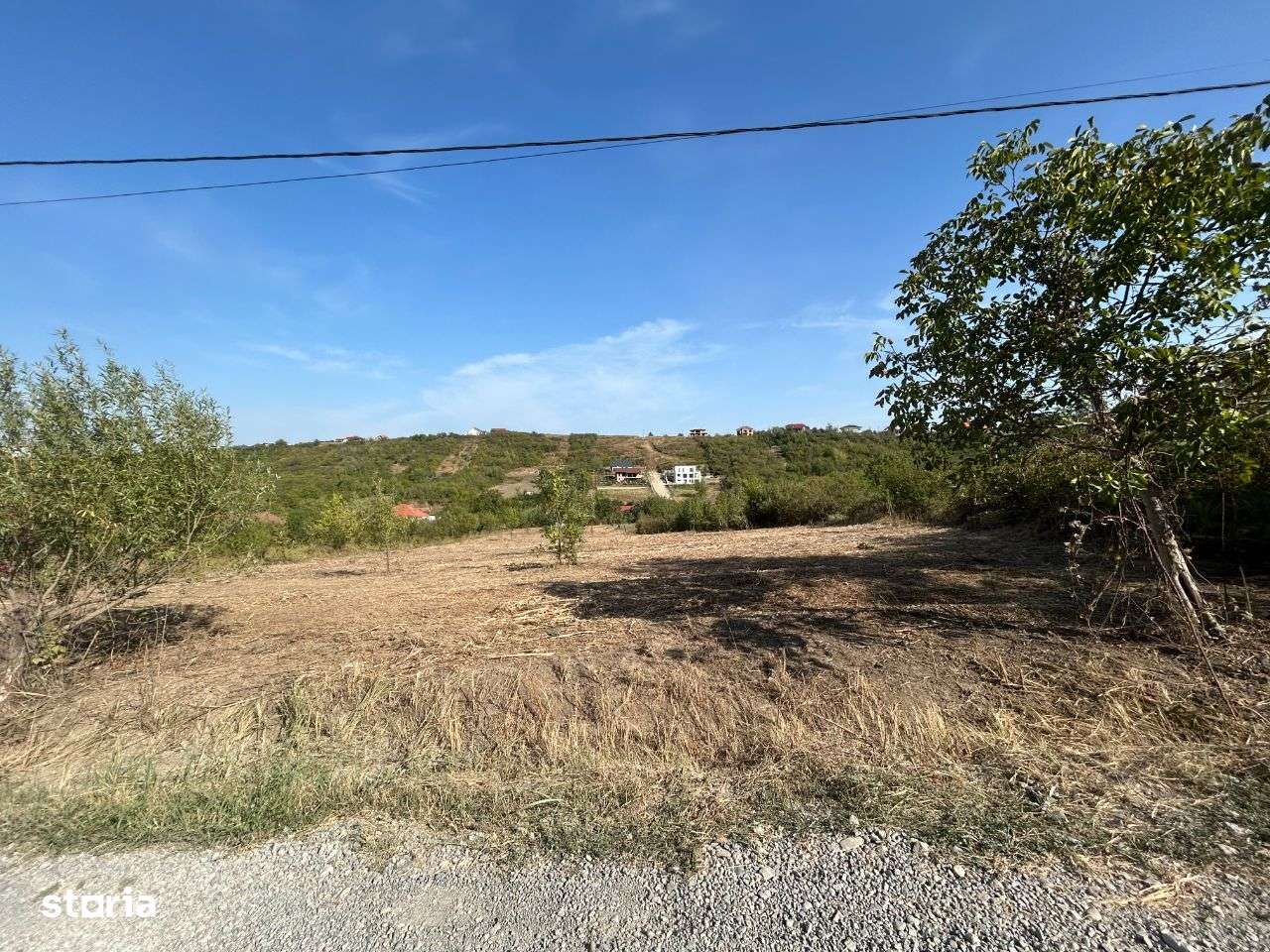 Teren 3280 mp ,str Livezilor ,zona strazii Adevarului - Imagine principală: 2/3