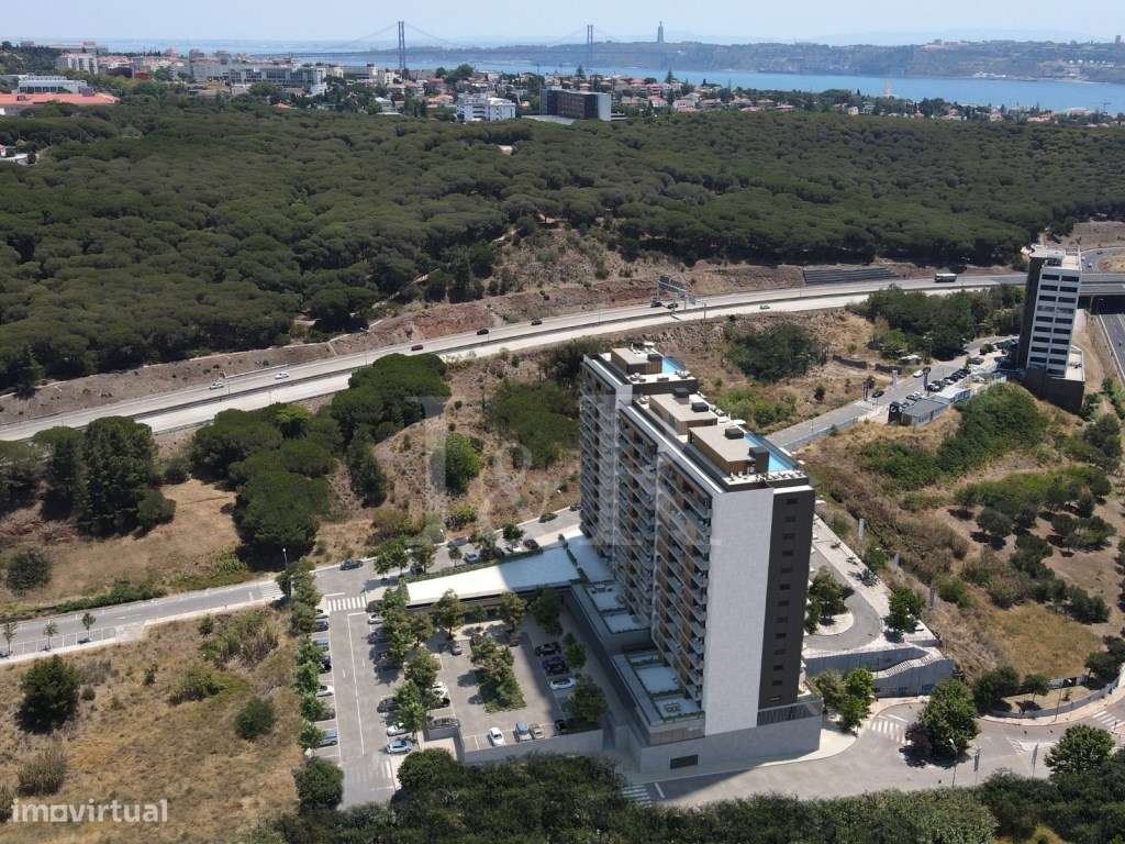 Apartamento T3 com varanda e estacionamento em Miraflores, Oeiras-21