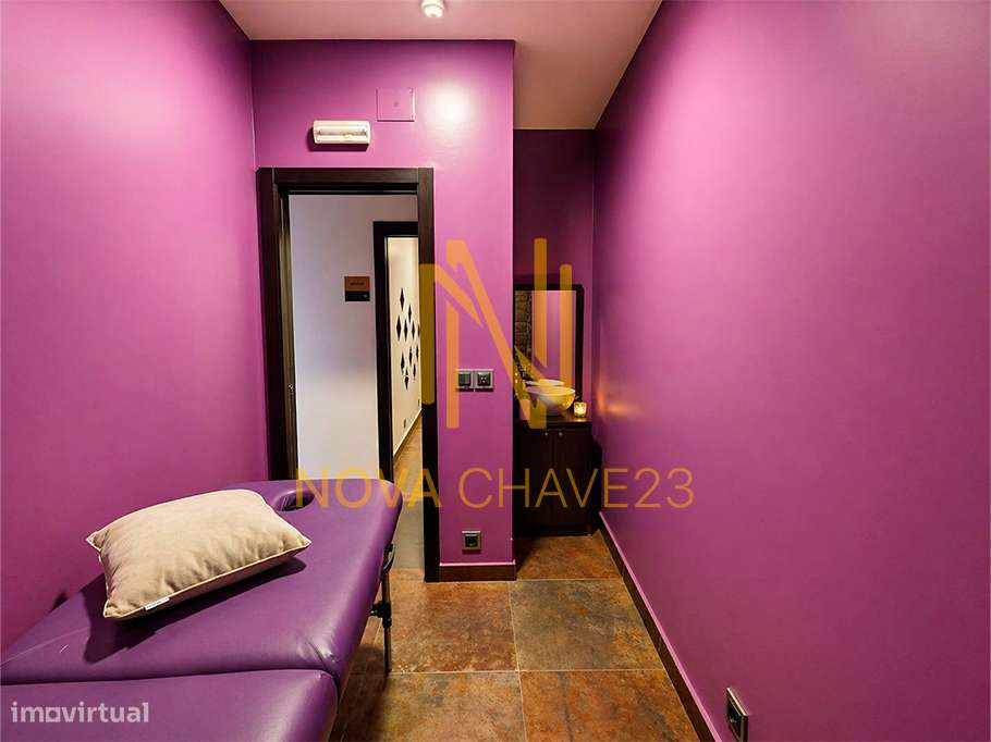 Oportunidade Única na Parede - Loja convertida em Habitação - Ap. T2-8