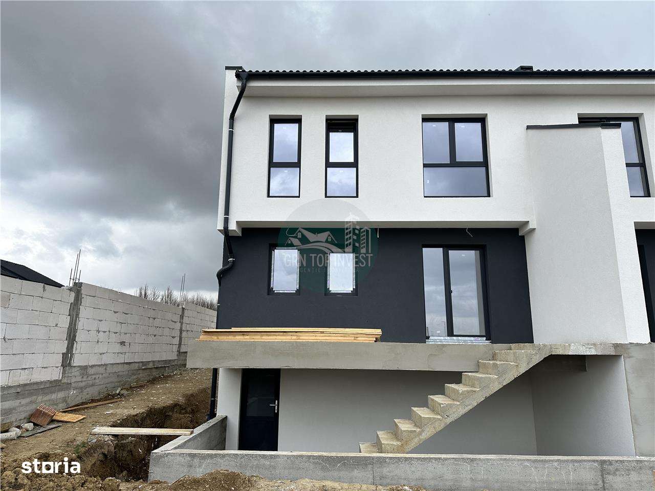 Casa noua cu 4 camere 3 bai si terasa zona Calea Cisnadiei - Imagine principală: 3/6