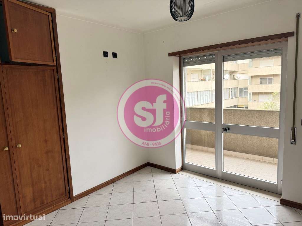 Apartamento T1 na Curia - Grande imagem: 2/3