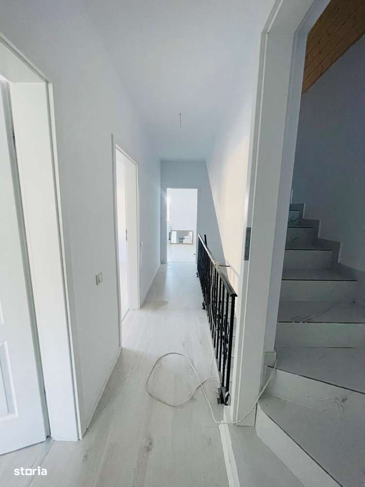 Case 4 camere in ansamblu ultramodern-3