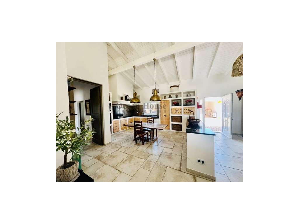 Herdade renovada com 4 quartos e piscina em Ourique.-7
