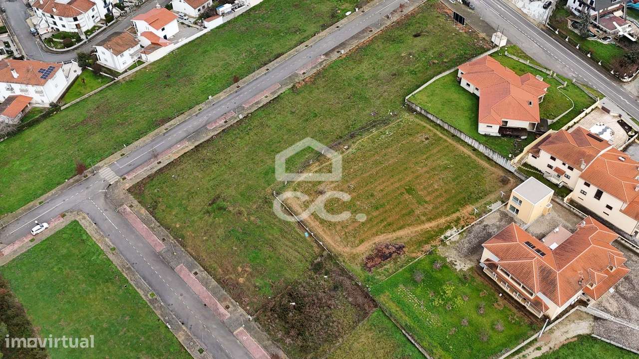 Lote de terreno destinado à construção de moradia, situado em uma loca - Grande imagem: 4/15