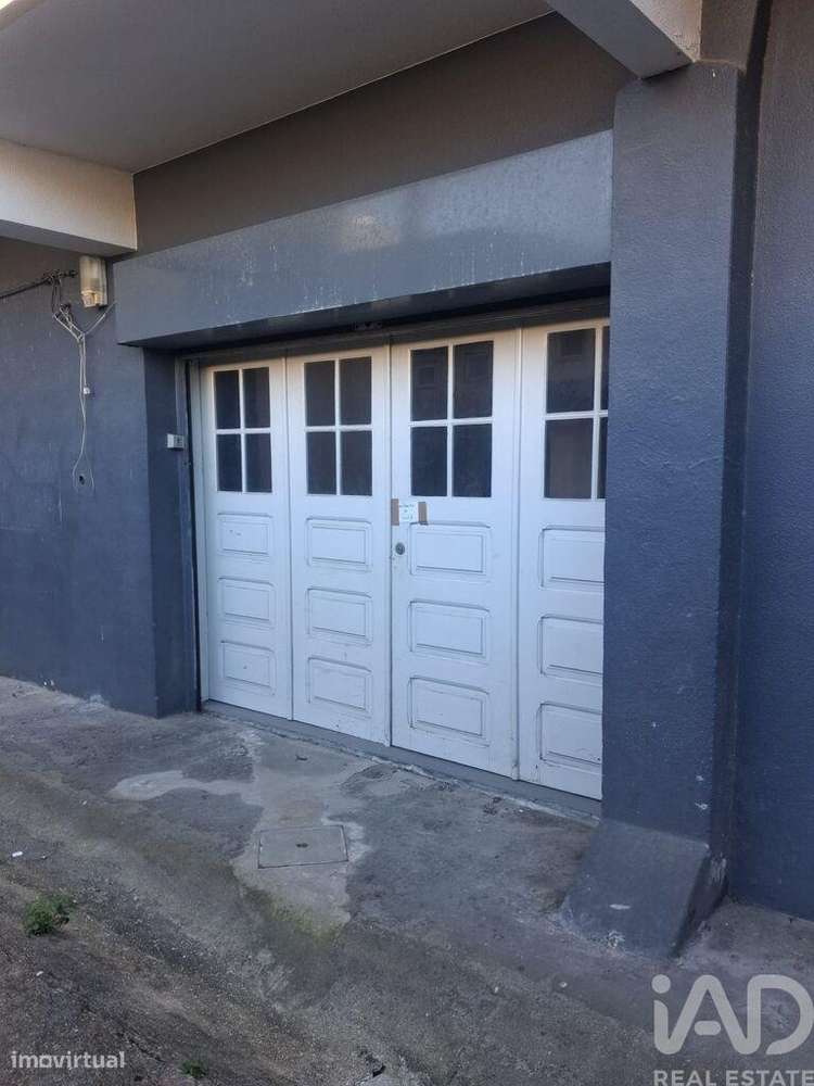 Loja / Estabelecimento Comercial em Alcobaça e Vestiaria de 144,00 m2 - Grande imagem: 5/10