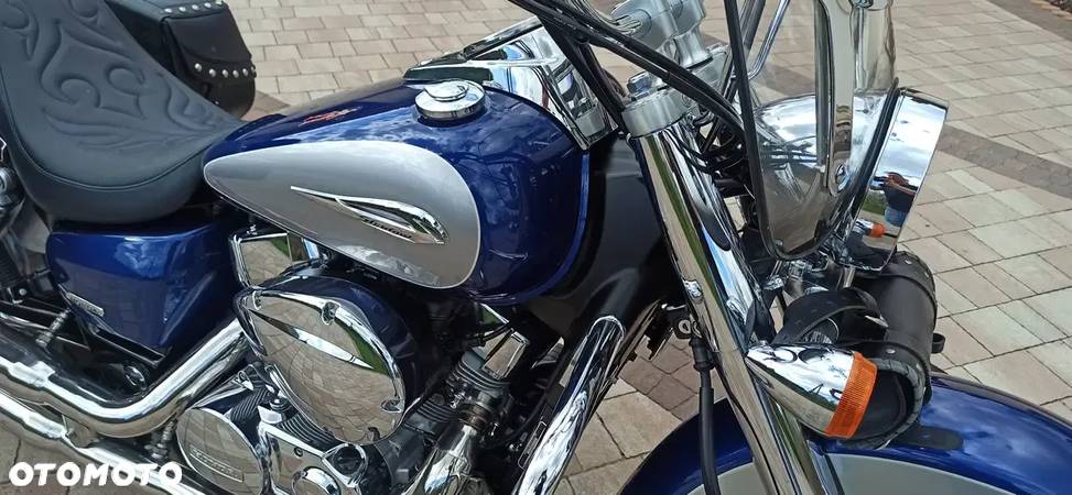 Honda Shadow - 24