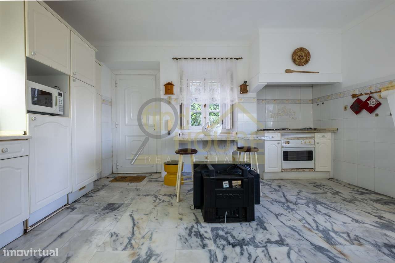 Vende-se Quinta com 13386m2 em São Pedro de Penaferrim, Sintra-30