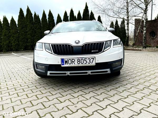 Skoda Octavia Scout 2.0 TDI 4x4 DSG - 16