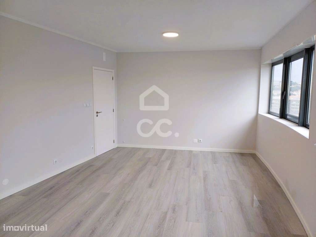Apartamento T3 Remodelado com Vistas Panorâmicas - São Vicente, Braga-14
