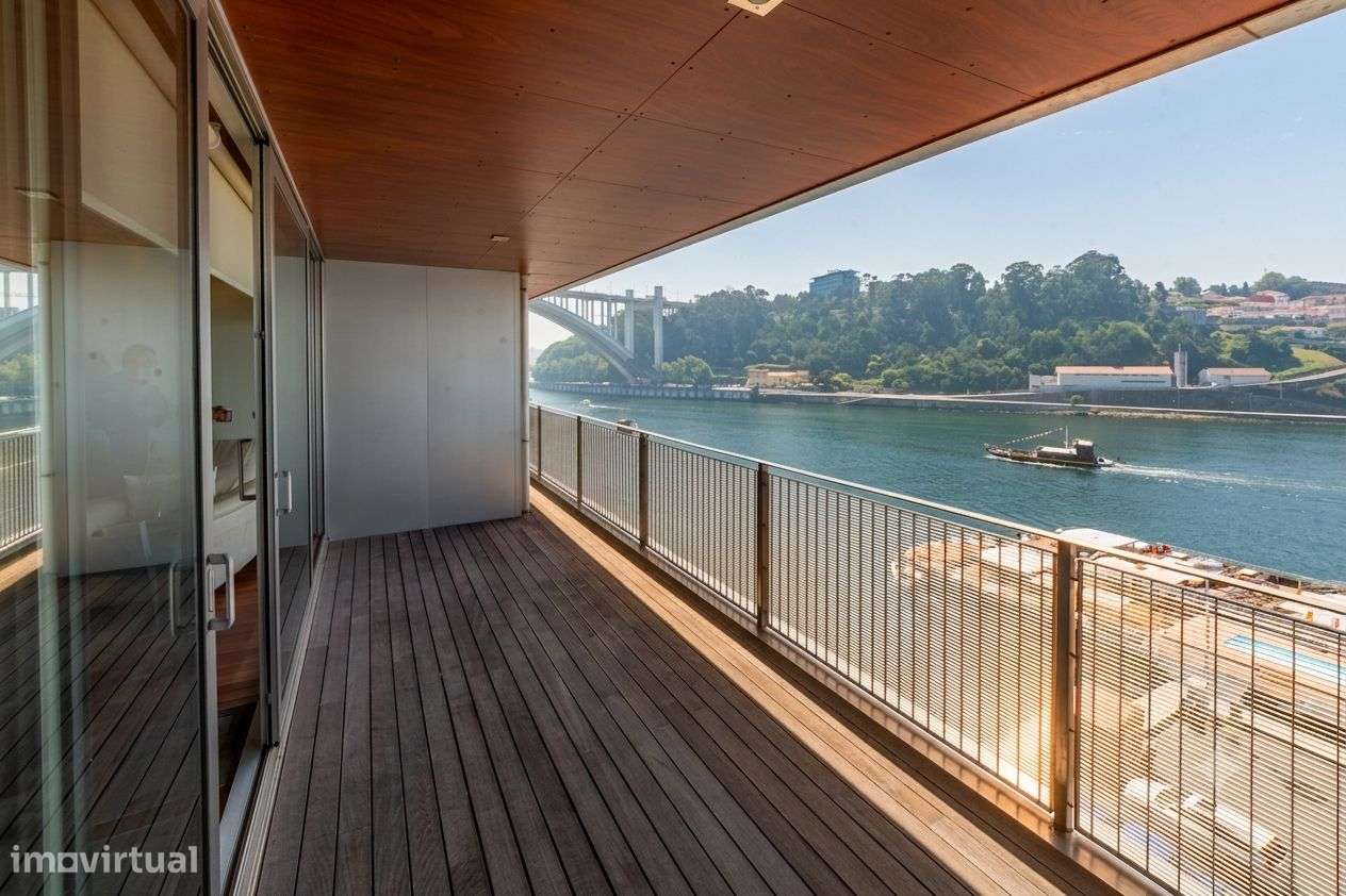 Apartamento Frente de Rio Douro-14