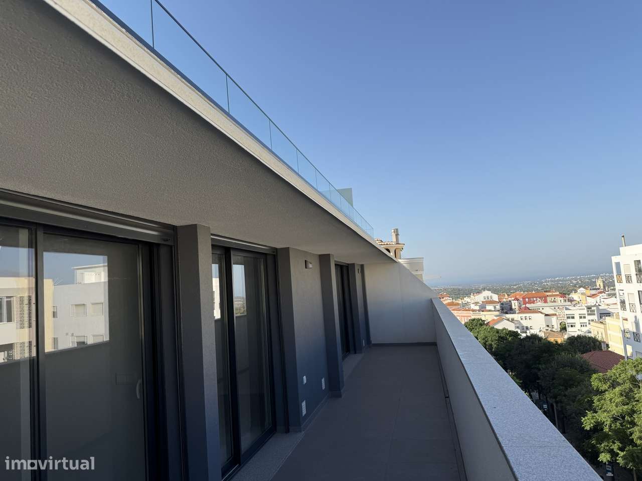 T3 - Edifício Estatua Park - Centro de Loulé - Grande imagem: 4/23