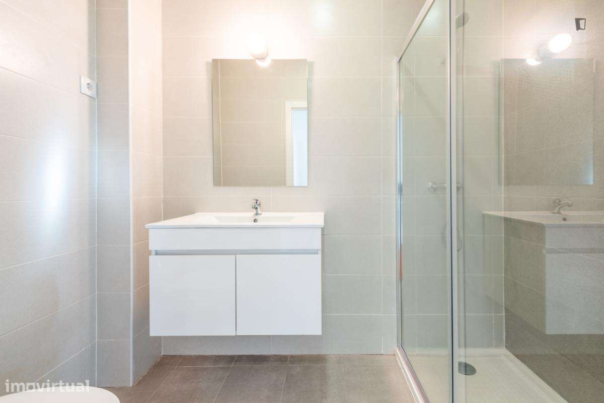 Quarto - localizado em Mouraria Lisbon - Grande imagem: 5/14