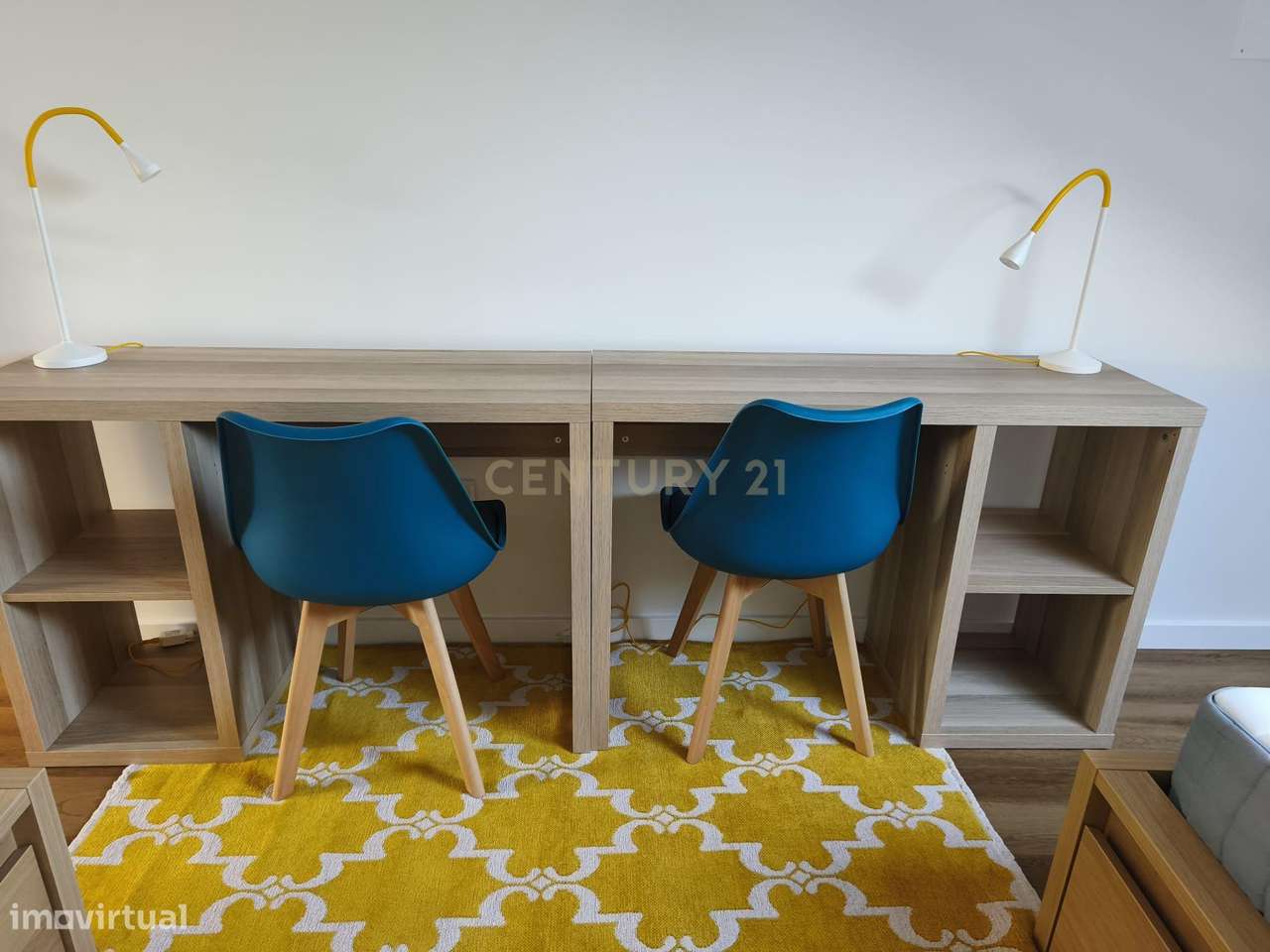 Apartamento T5 em moradia, para arrendamento - Grande imagem: 2/11