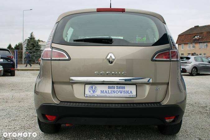 Renault Scenic 1.6 dCi Energy Privilege - 6