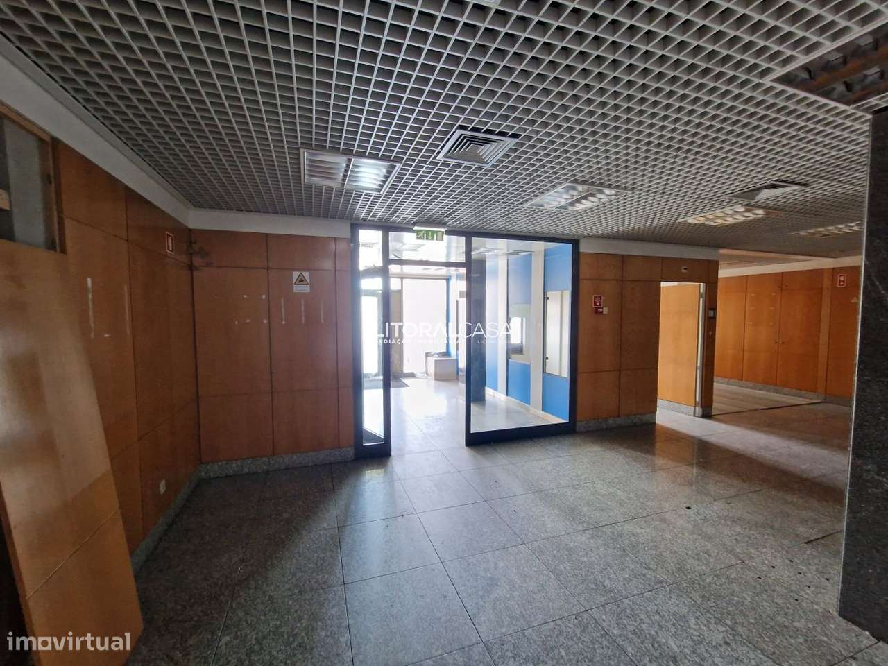 Loja de Rua na Av. José Estevão - Gafanha da Nazaré - Grande imagem: 4/18