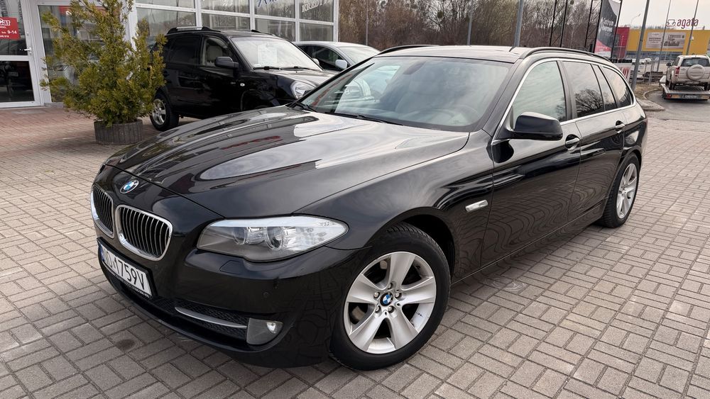 BMW 5 Series F10/F11 520d Modern Line 2010