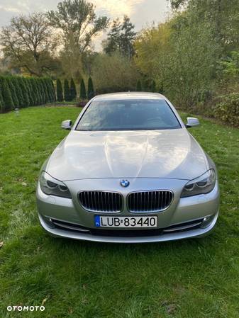 BMW Seria 5 525d xDrive Touring - 3