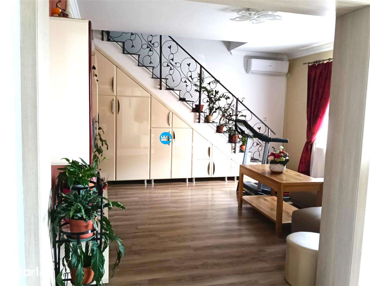 Casa P+M,  beci, Foisor, 4 cam, 3 bai, 450 teren,  Astoria Lunca Cetat - Imagine principală: 5/20