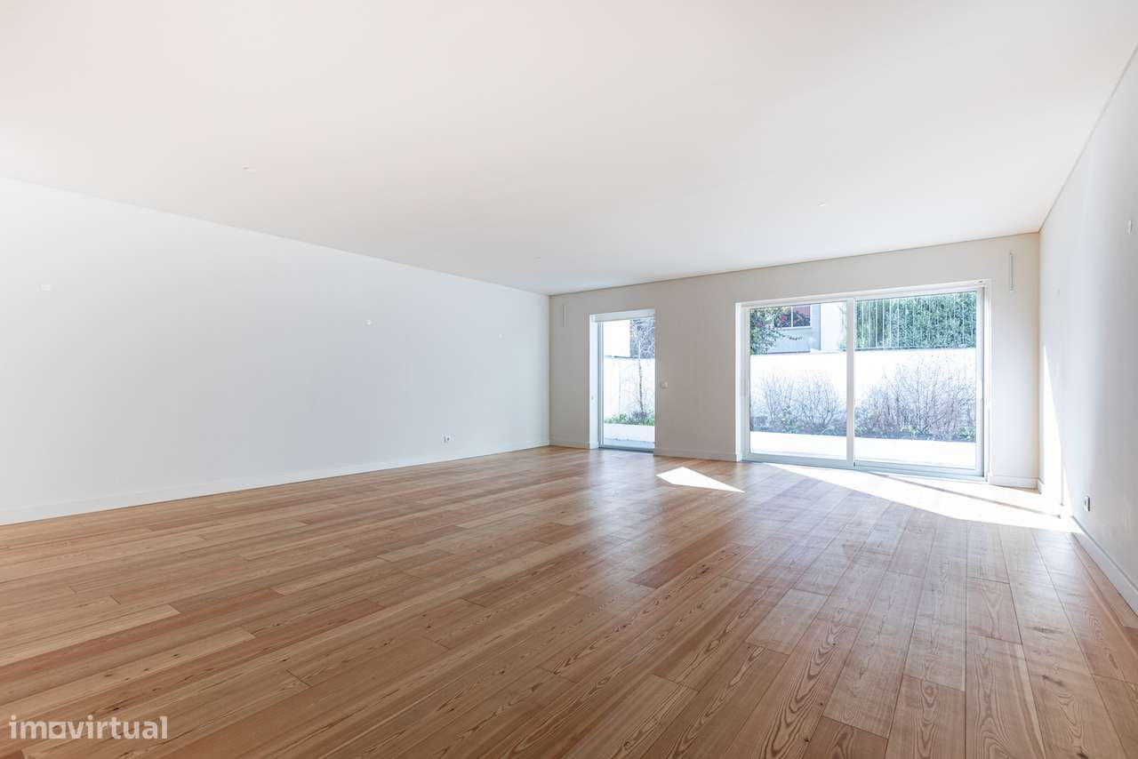 Duplex T4 – Empreendimento Conde de Lima, Lisboa - Grande imagem: 5/47