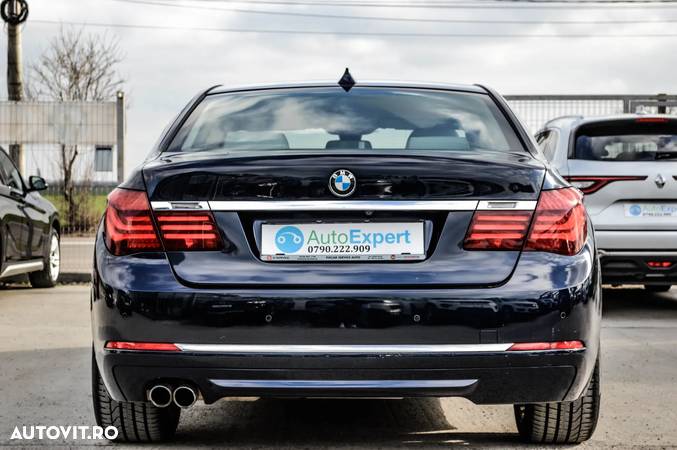 BMW Seria 7 730d xDrive Edition Exclusive - 15