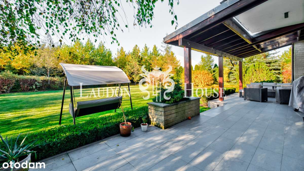 Dom wolnostojący na zamkniętym osiedlu-19