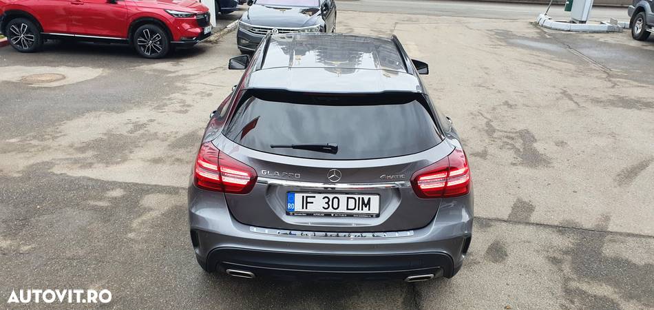 Mercedes-Benz GLA 220 4MATIC - 8