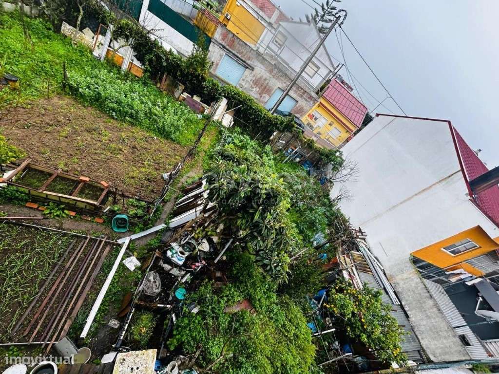 Terreno com 415 m2 no Catujal a 10 minutos do Parque das Nações - Grande imagem: 5/21