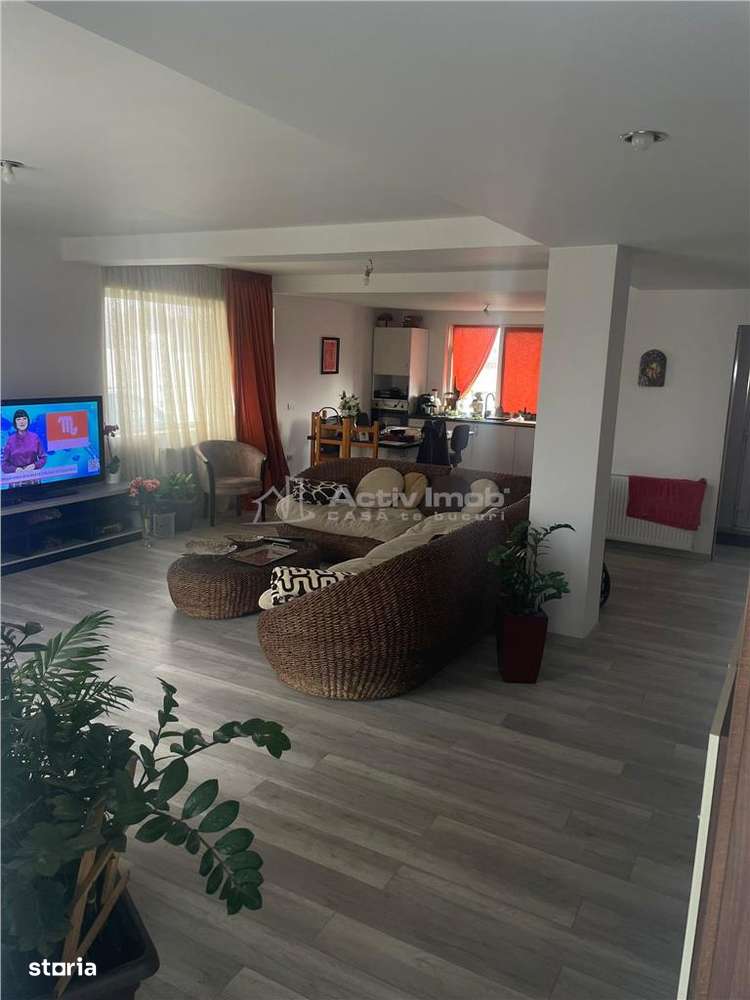 Casa moderna - Buftea - 5 camere - 3 bai - 180mp - 500mp teren - Imagine principală: 2/17