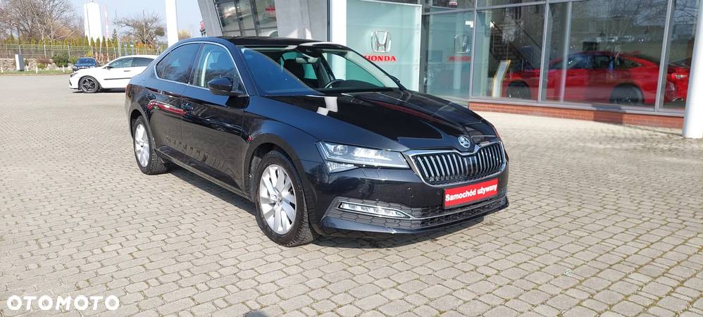 Skoda Superb 2.0 TDI SCR Style DSG - 1