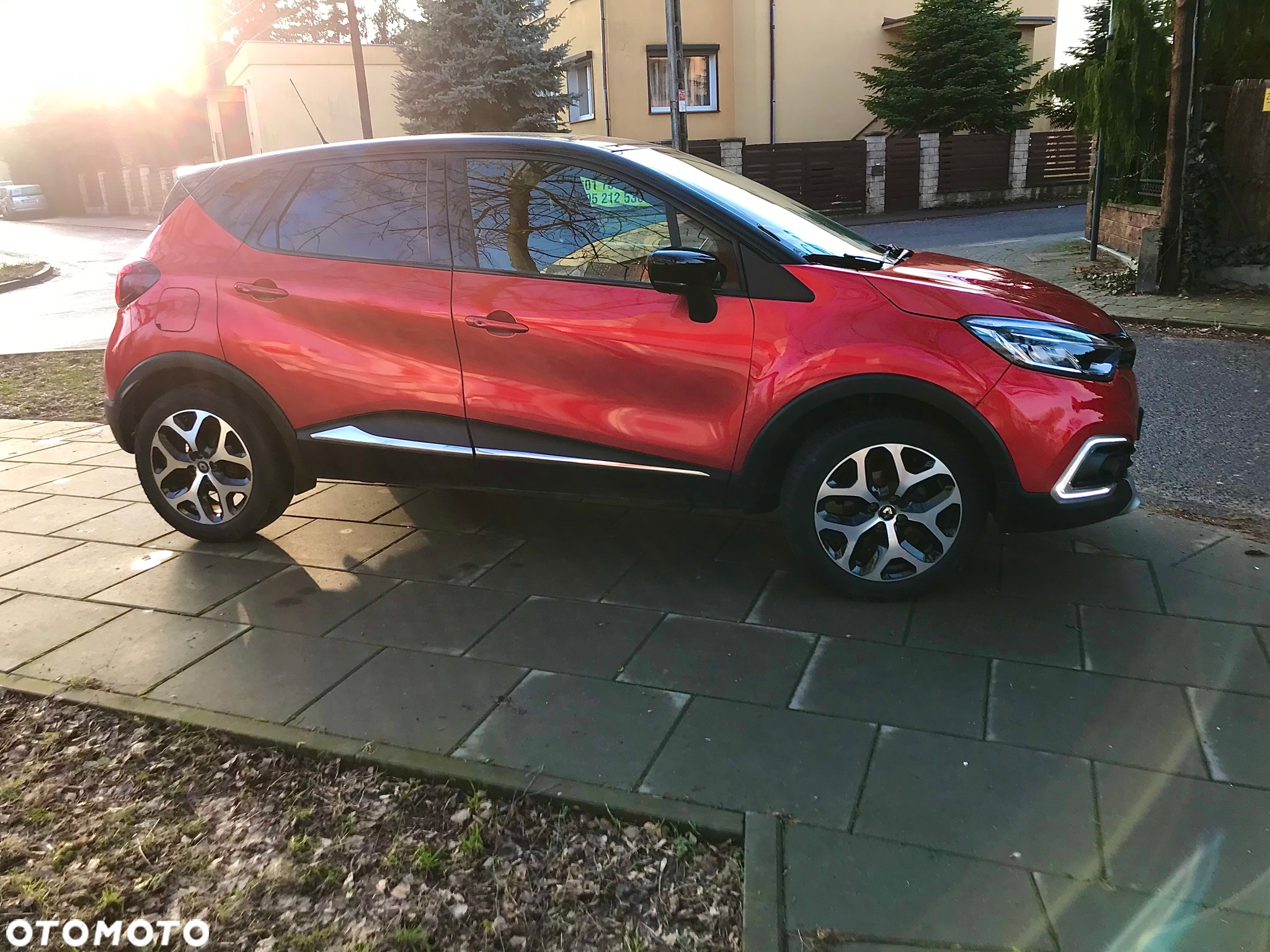 Renault Captur - 28