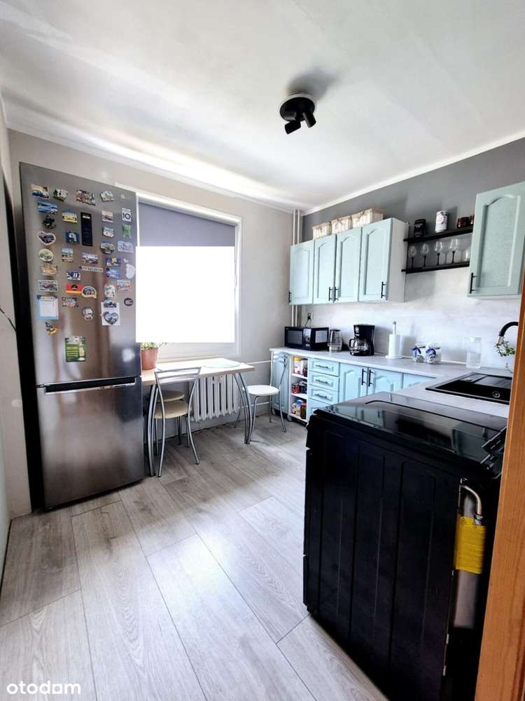 Przestronne 3-pokojowe mieszkanie z balkonem w super lokalizacji!-5