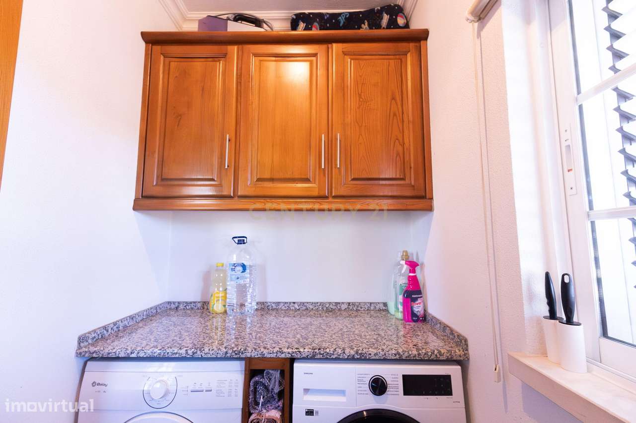 Moradia T4+1 em Condomínio Fechado – Alfacenhas Vila-16