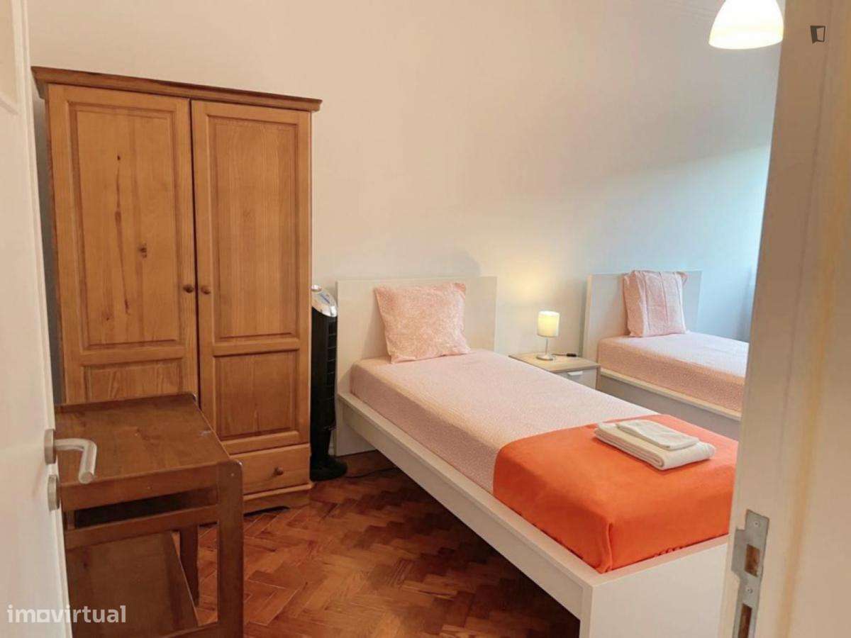 Apartamento com 2 quartos - localizado em Benfica Lisbon - Grande imagem: 4/6