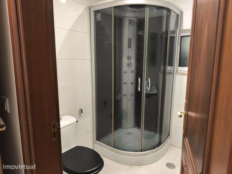 Alugo T1 mobilado - Grande imagem: 5/9