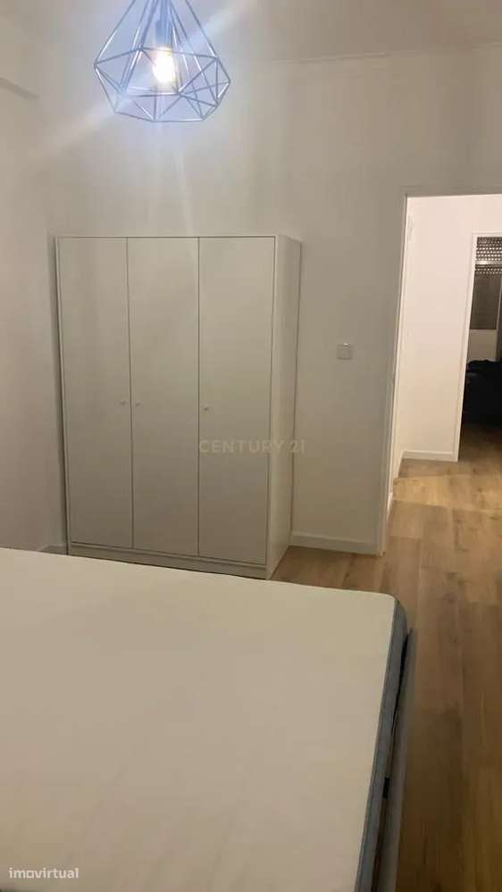 Apartamento para Investimento Metro de Alfornelos - Grande imagem: 4/49