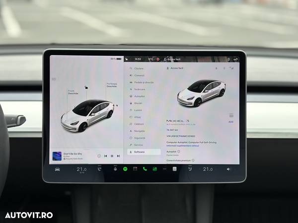 Tesla Model 3 - 9