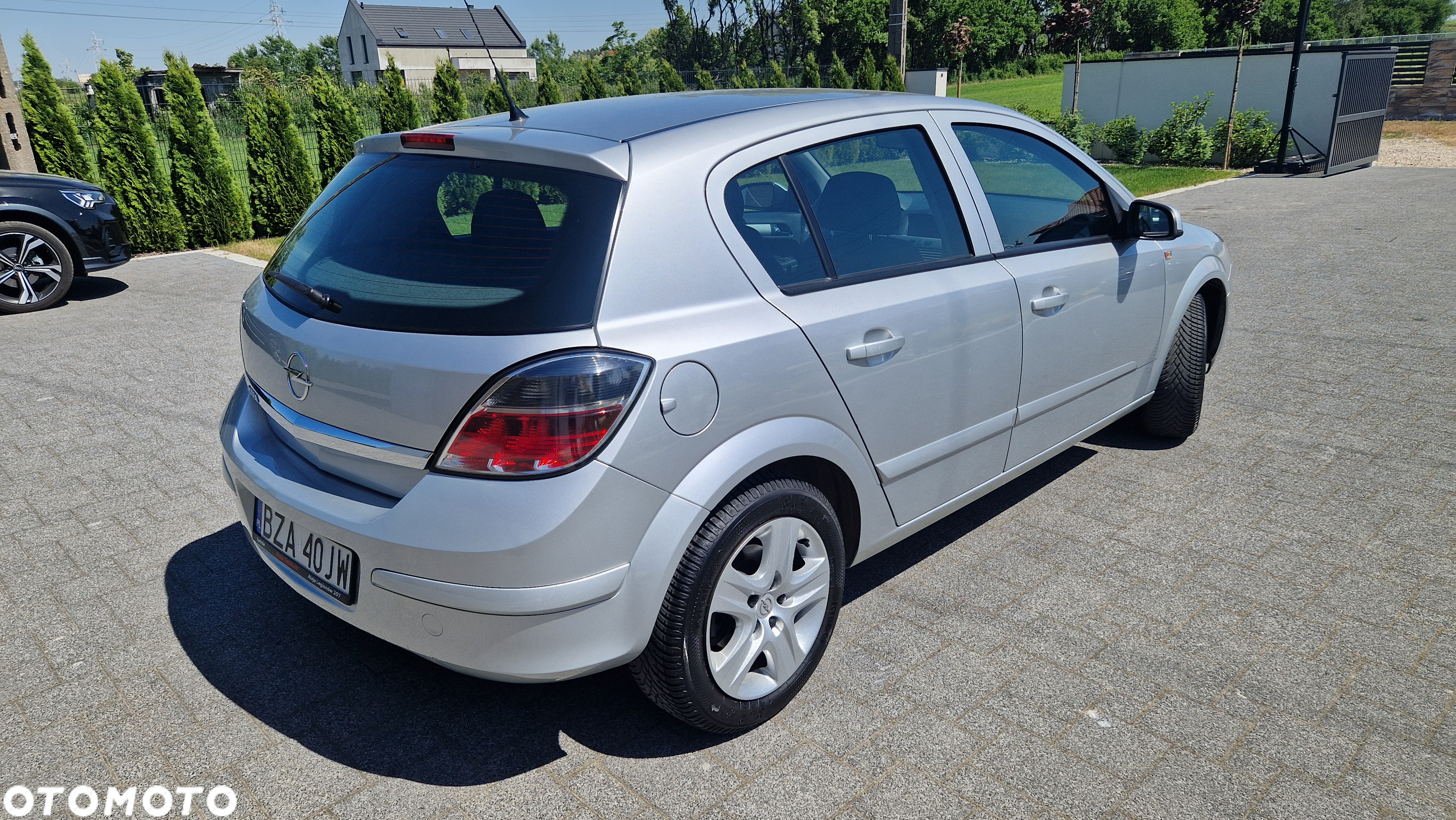 Opel Astra III 1.6 Essentia - 27