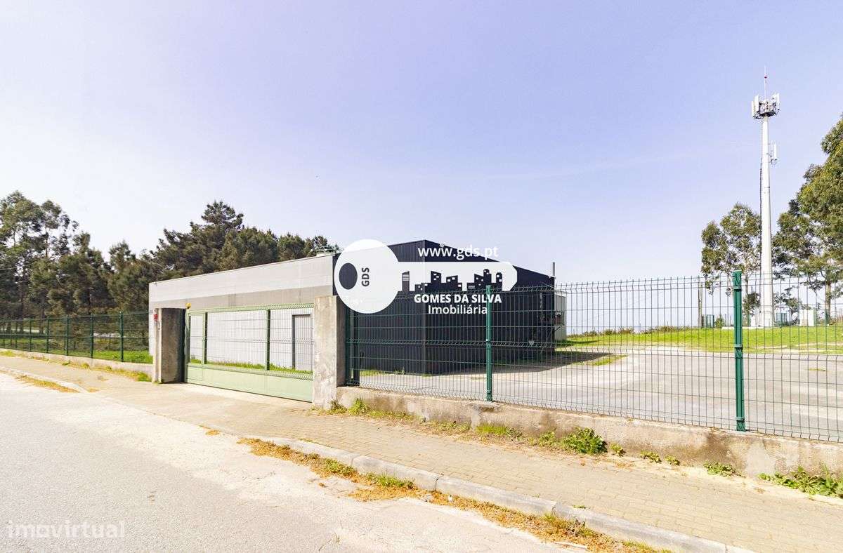 Pavilhão Industrial com lote de 5.850m2 em Espinho - Grande imagem: 3/30