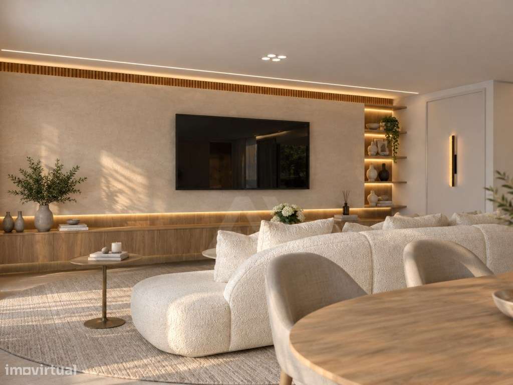 Apartamento T4+1 duplex remodelado com jacuzzi e garagens em Alcabi...-6