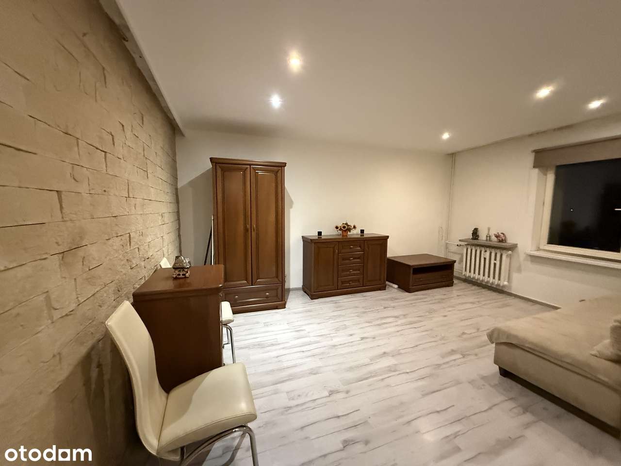 Kawalerka na HALEMBIE!-2